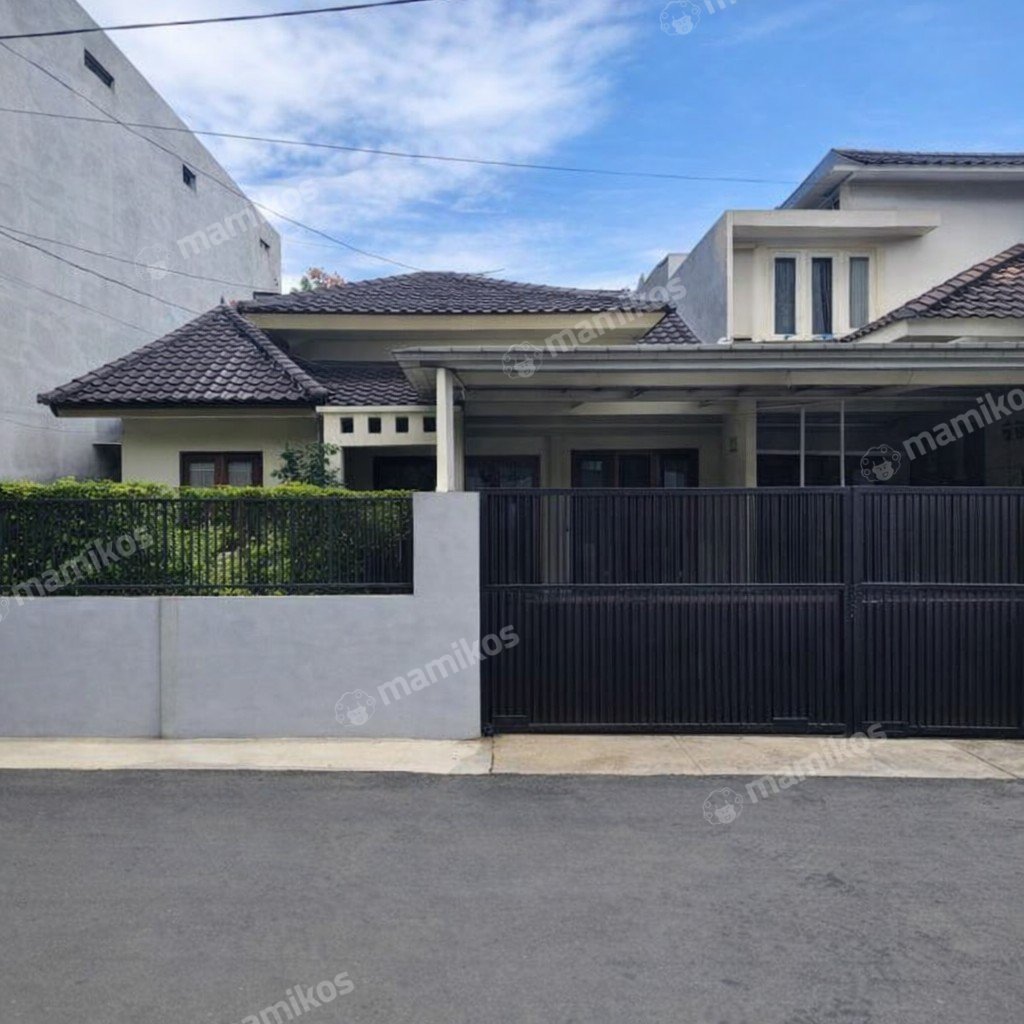 Rumah Sertifikat SHM 4 Kamar Tidur 3 Kamar Mandi Bintaro Jakarta Selatan