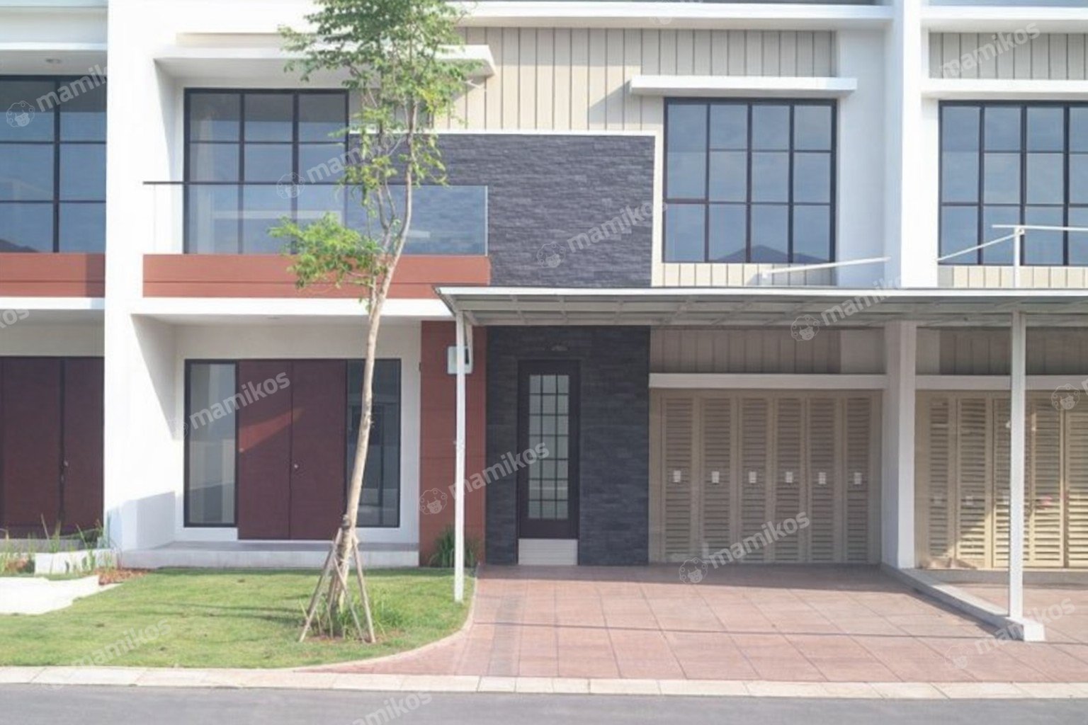 Rumah Sertifikat SHM 5 Kamar Tidur 4 Kamar Mandi Green Lake City Jakarta Barat