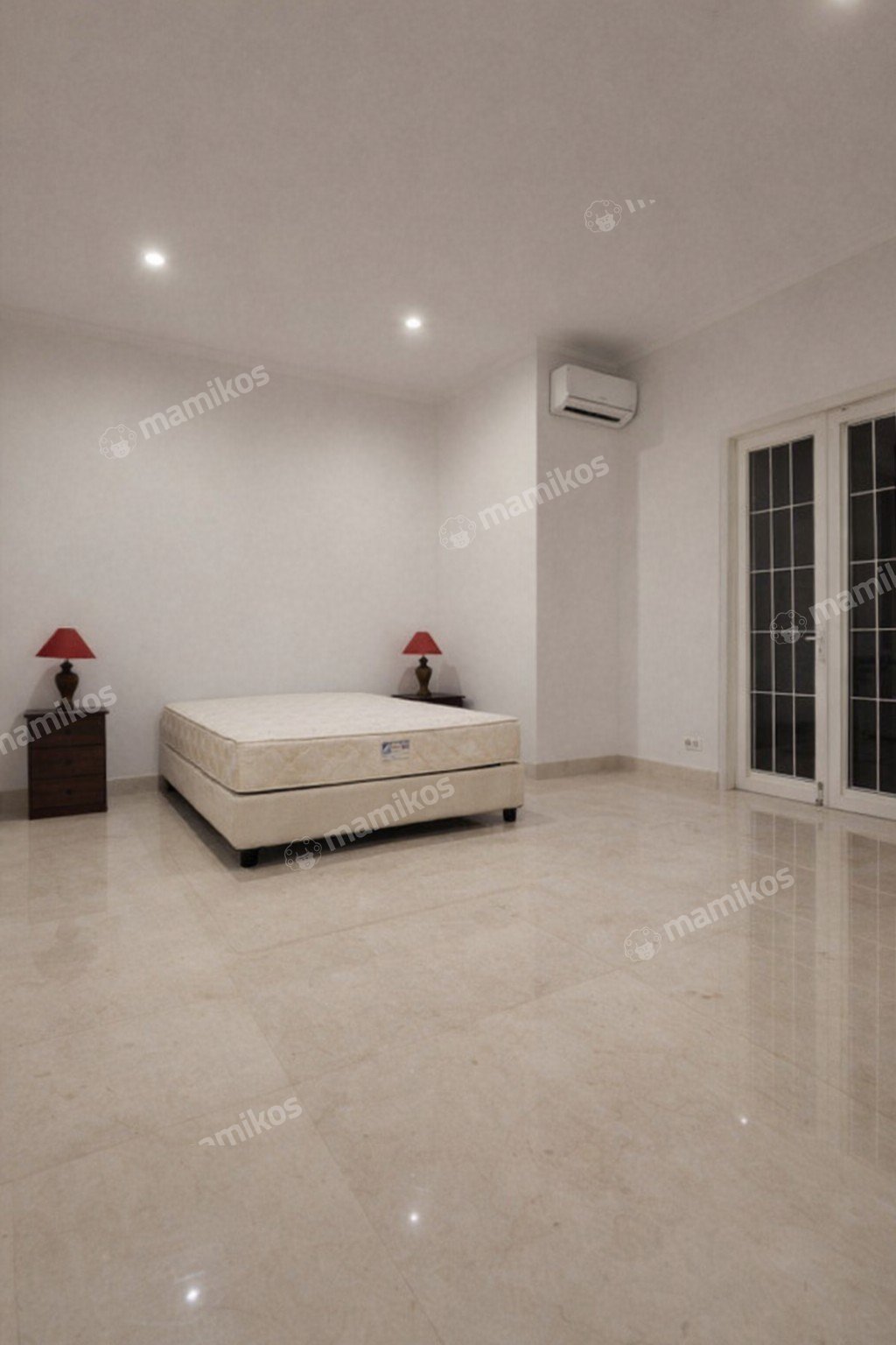 Rumah Sertifikat SHM 5 Kamar Tidur 4 Kamar Mandi Cilandak Jakarta Selatan - Photo 3
