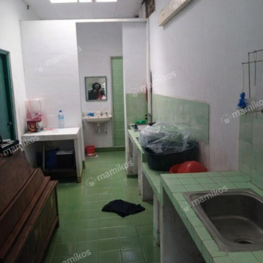 Rumah Sertifikat PPJB 3 Kamar Tidur 2 Kamar Mandi Matraman Jakarta Timur - Photo 4