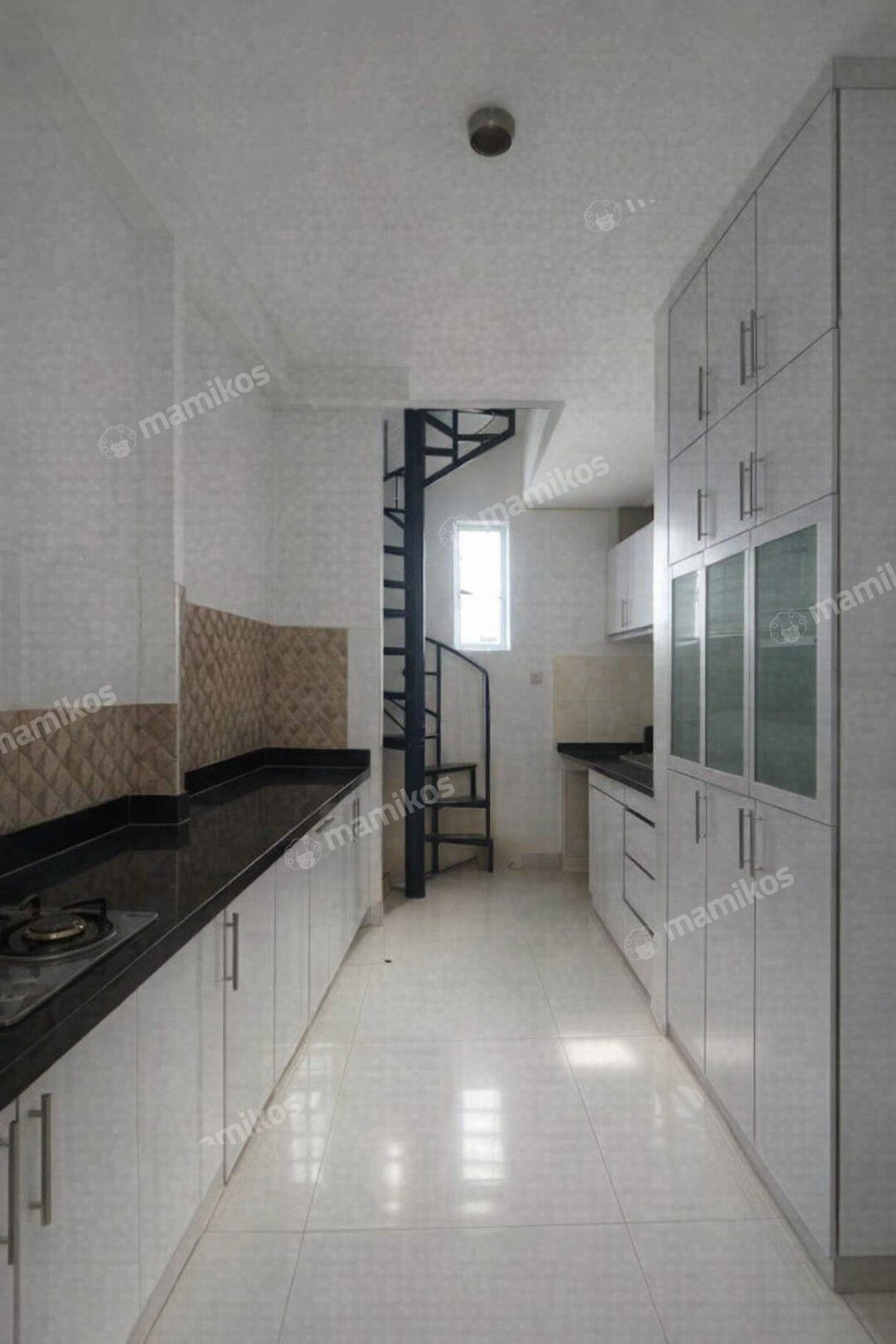 Rumah Sertifikat SHM 4 Kamar Tidur 3 Kamar Mandi Kota Wisata Jakarta Timur - Photo 5