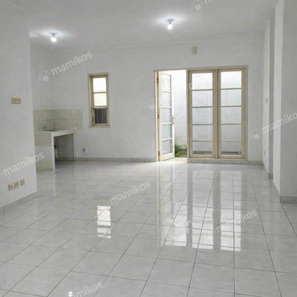 Rumah Sertifikat SHM 3 Kamar Tidur 2 Kamar Mandi Kota Wisata Jakarta Timur - Photo 2