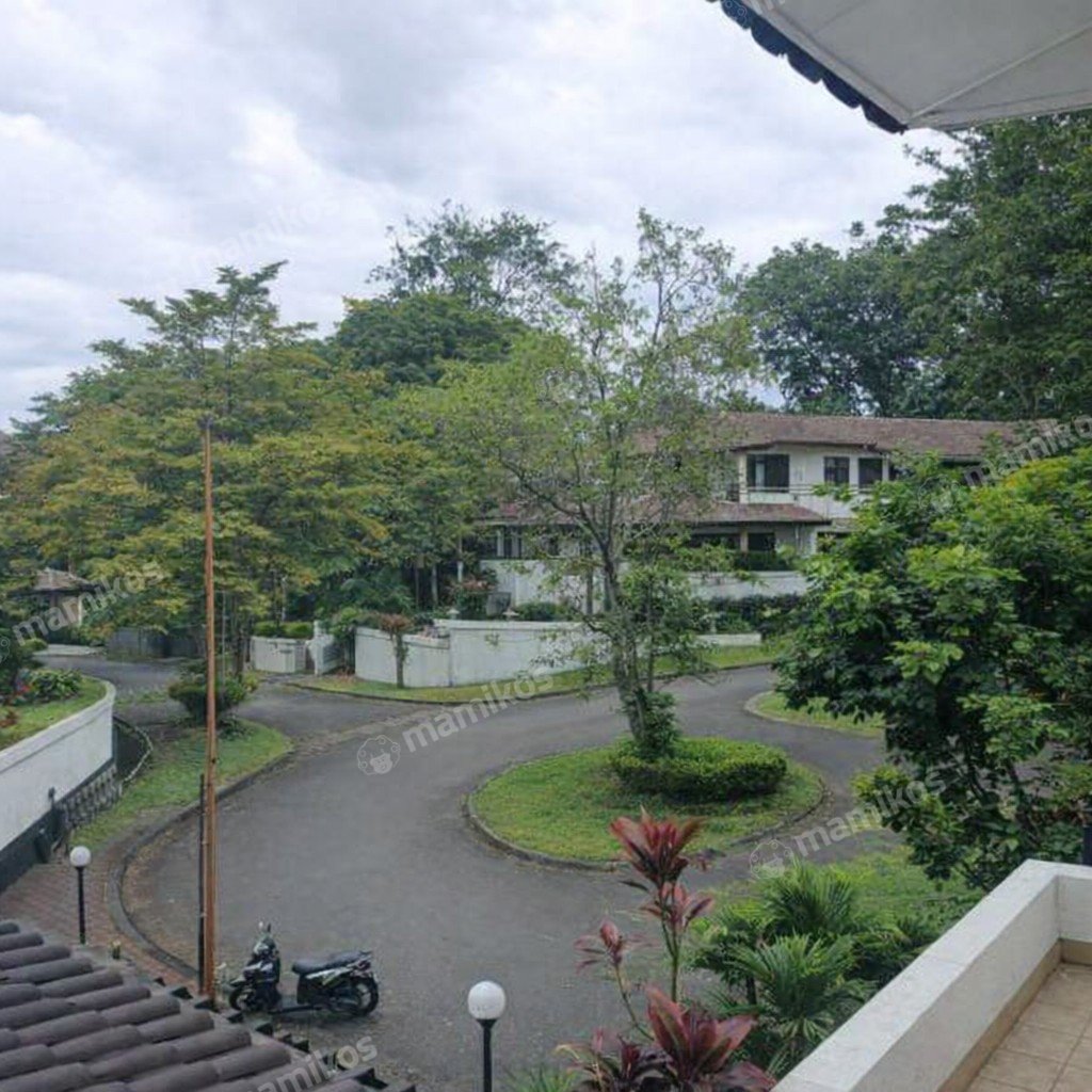 Rumah Sertifikat SHM 5 Kamar Tidur 5 Kamar Mandi Bintaro Jakarta Selatan - Photo 4