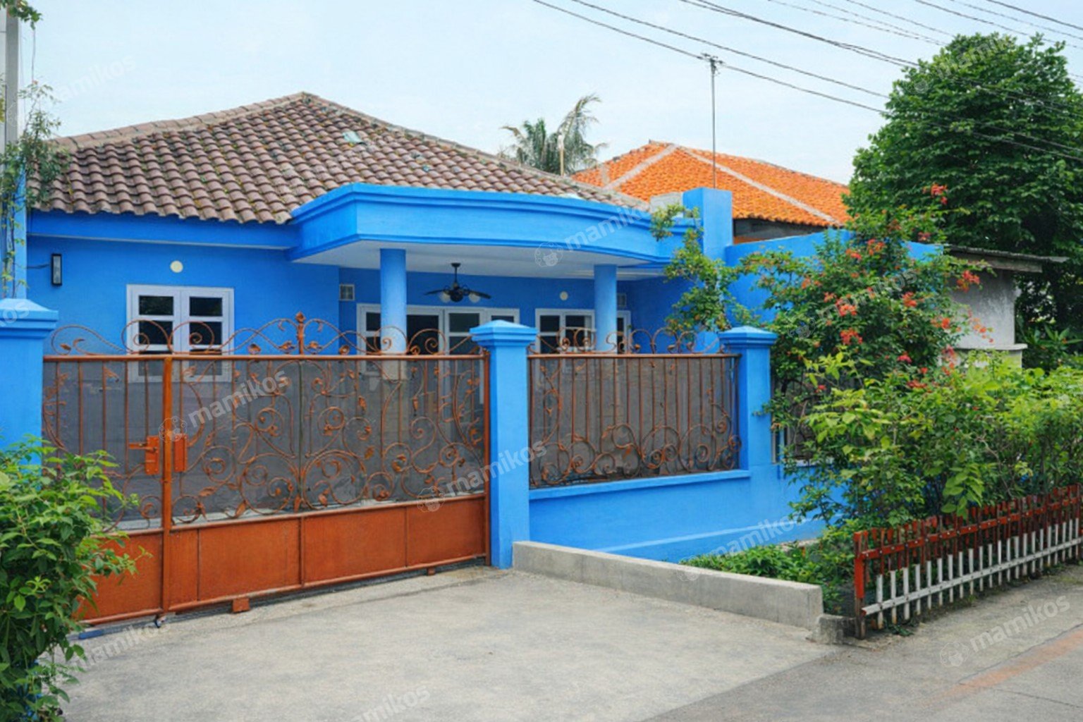 Rumah Sertifikat SHM 6 Kamar Tidur 3 Kamar Mandi Koja Jakarta Utara