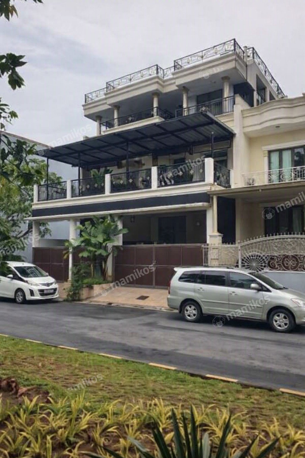 Rumah Sertifikat SHM 3 Kamar Tidur 3 Kamar Mandi Kelapa Gading Jakarta Utara - Photo 2