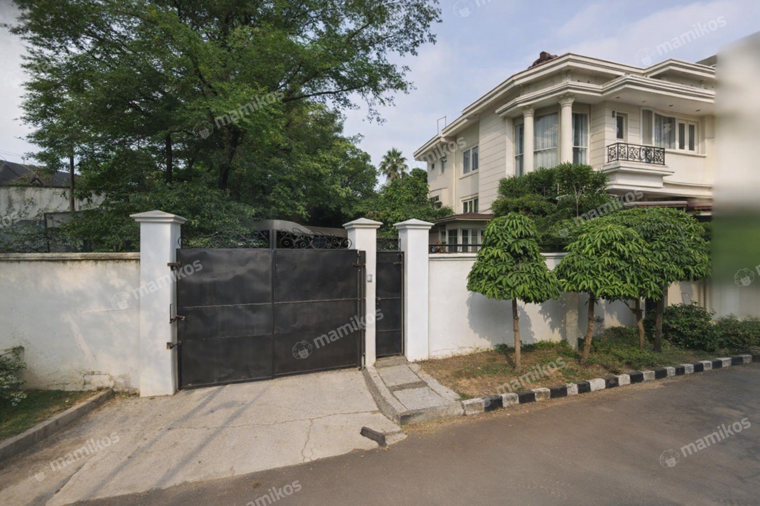 Rumah Sertifikat PPJB 4 Kamar Tidur 3 Kamar Mandi Permata Buana Jakarta Barat