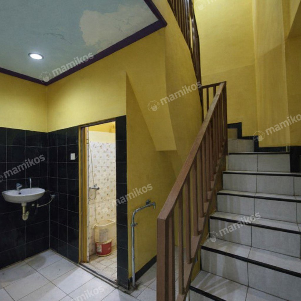 Rumah Sertifikat SHM 2 Kamar Tidur 2 Kamar Mandi Rawamangun Jakarta Timur - Photo 3