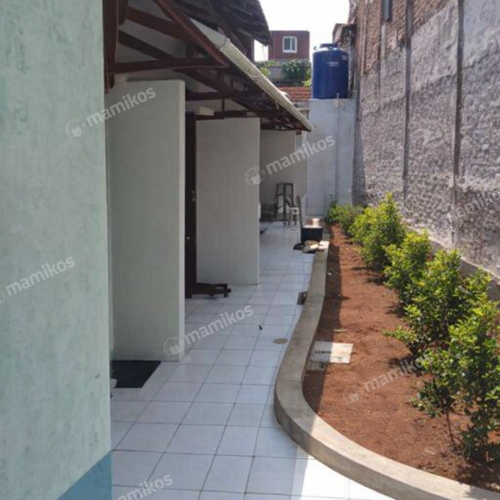 Rumah Baru Sertifikat SHM 5 Kamar Tidur Pesanggrahan Jakarta Selatan - Photo 2