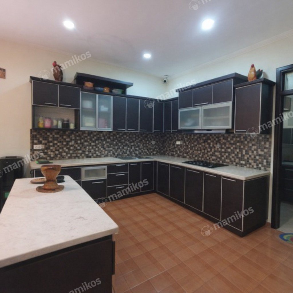 Rumah Sertifikat SHM 4 Kamar Tidur 4 Kamar Mandi Cipete Jakarta Selatan - Photo 2