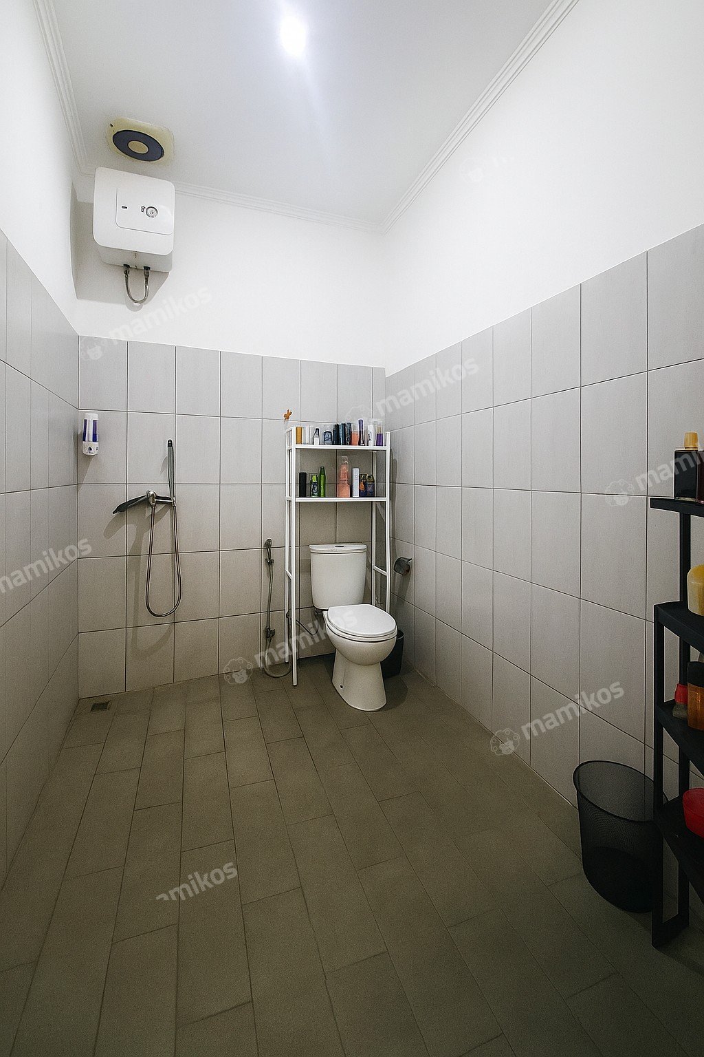 Rumah Sertifikat SHM 3 Kamar Tidur 1 Kamar Mandi Lebak Bulus Jakarta Selatan - Photo 2