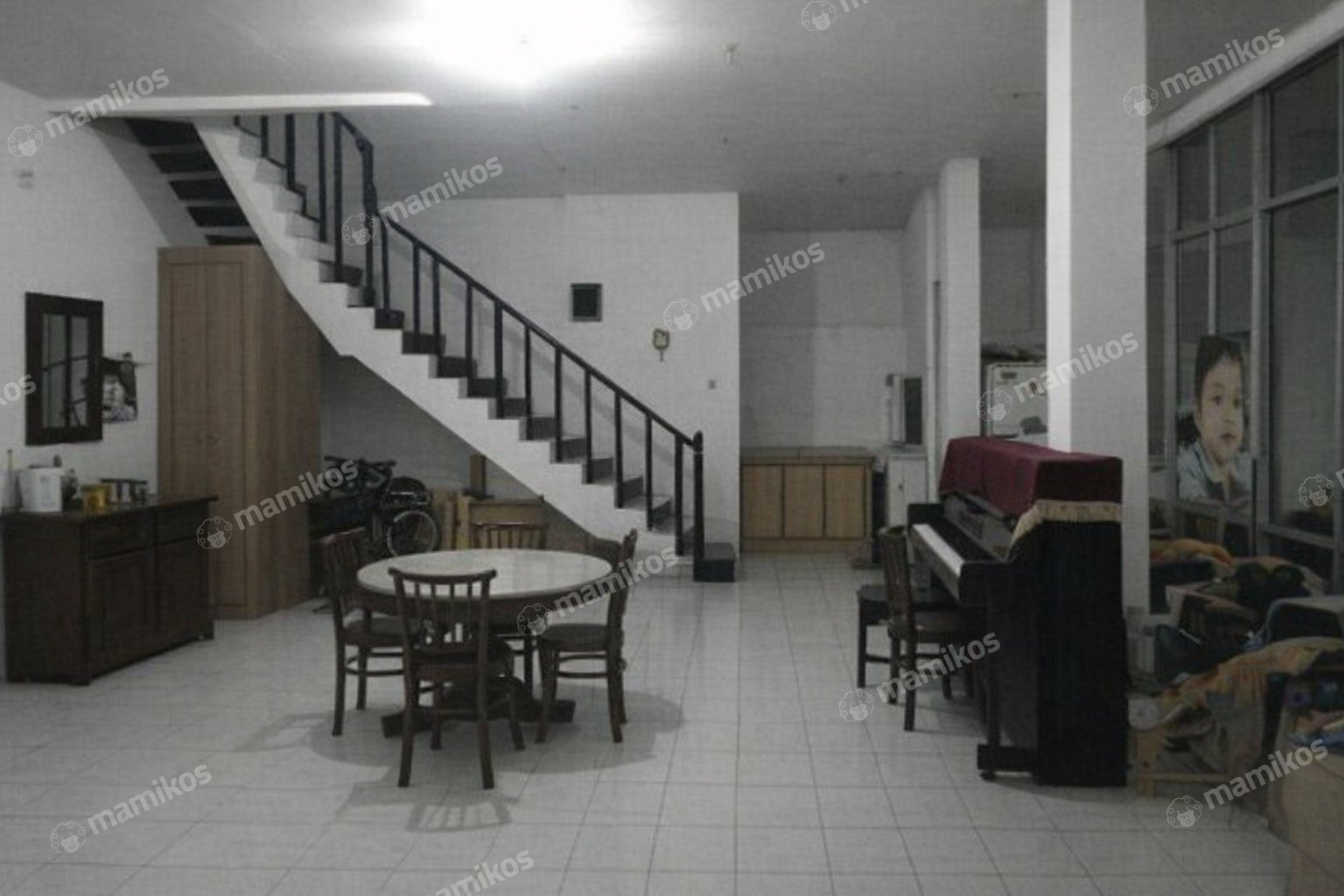 Rumah Sertifikat SHM 5 Kamar Tidur 5 Kamar Mandi Kedoya Baru Jakarta Barat - Photo 2