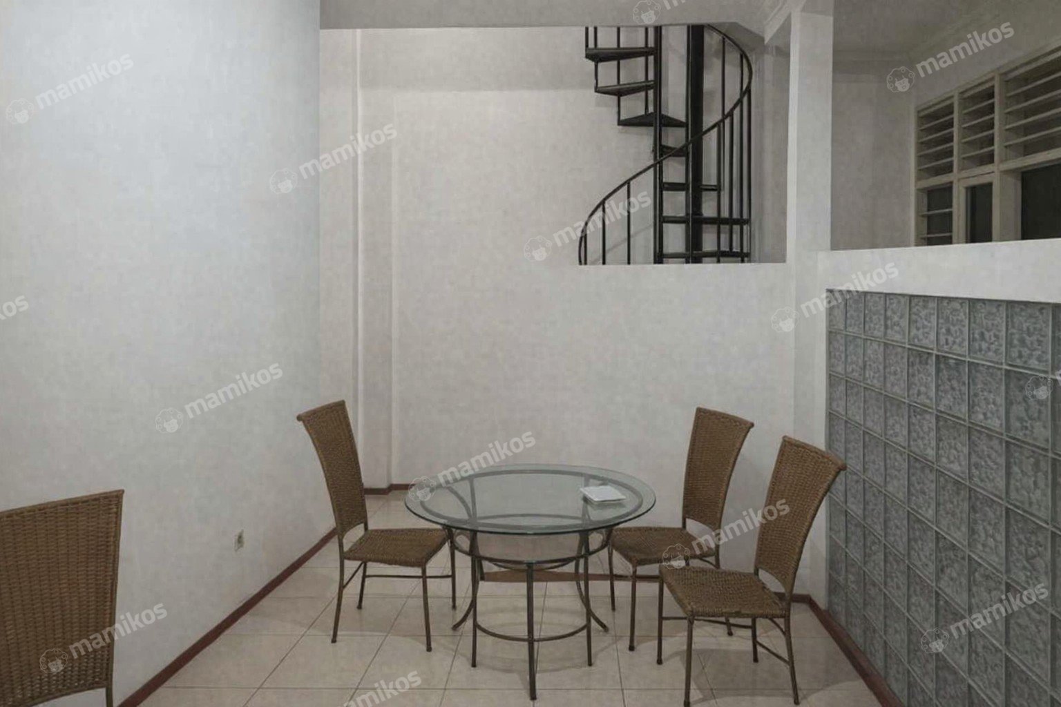 Rumah Sertifikat SHM 4 Kamar Tidur 2 Kamar Mandi Duri Kepa Jakarta Barat - Photo 2