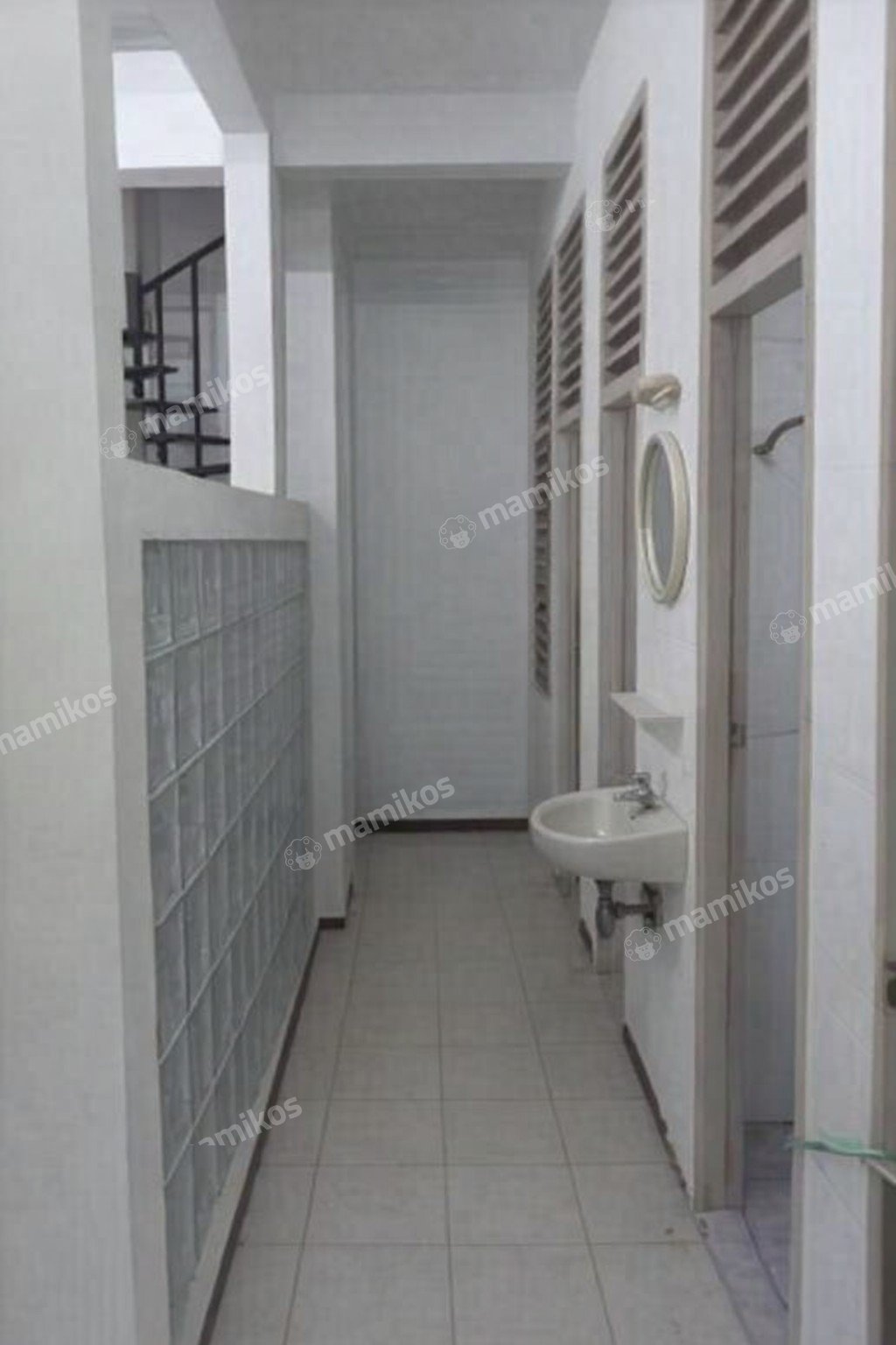 Rumah Sertifikat SHM 4 Kamar Tidur 2 Kamar Mandi Duri Kepa Jakarta Barat - Photo 4