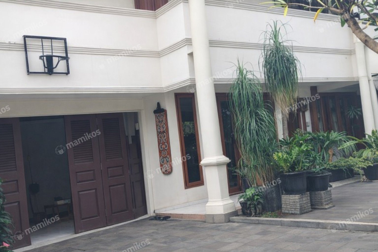 Rumah Sertifikat SHM 5 Kamar Tidur 5 Kamar Mandi Pesanggrahan Jakarta Selatan