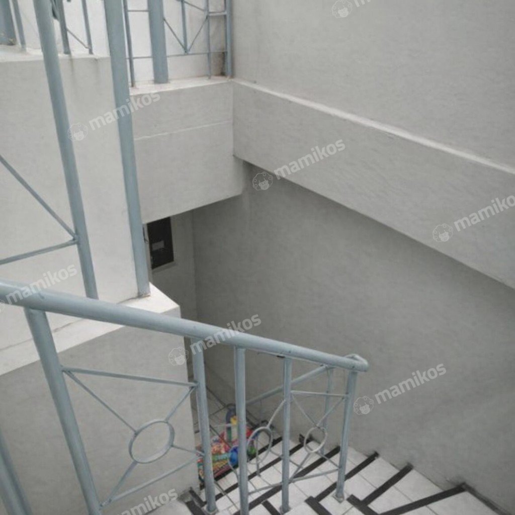 Rumah Sertifikat SHM 7 Kamar Tidur 3 Kamar Mandi Pulo Gadung Jakarta Timur - Photo 2