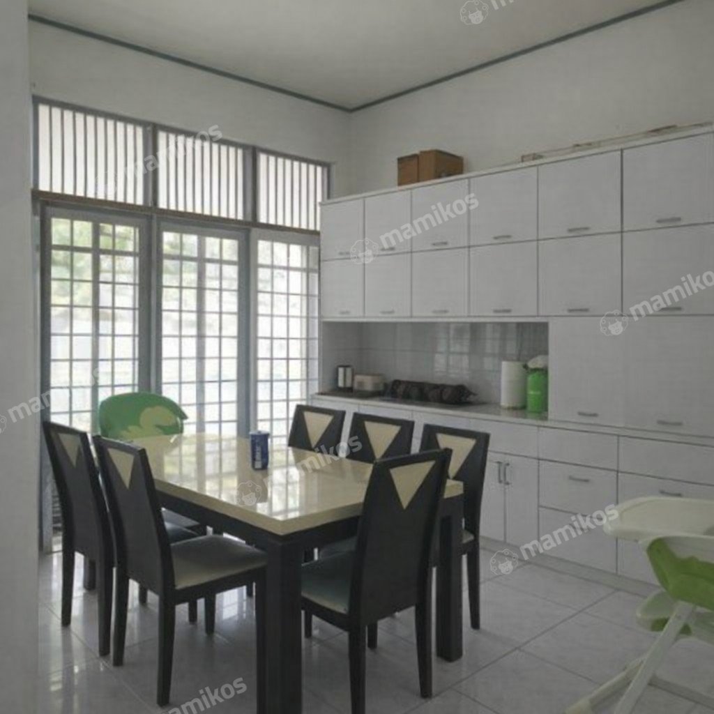 Rumah Sertifikat SHM 7 Kamar Tidur 3 Kamar Mandi Pulo Gadung Jakarta Timur - Photo 5