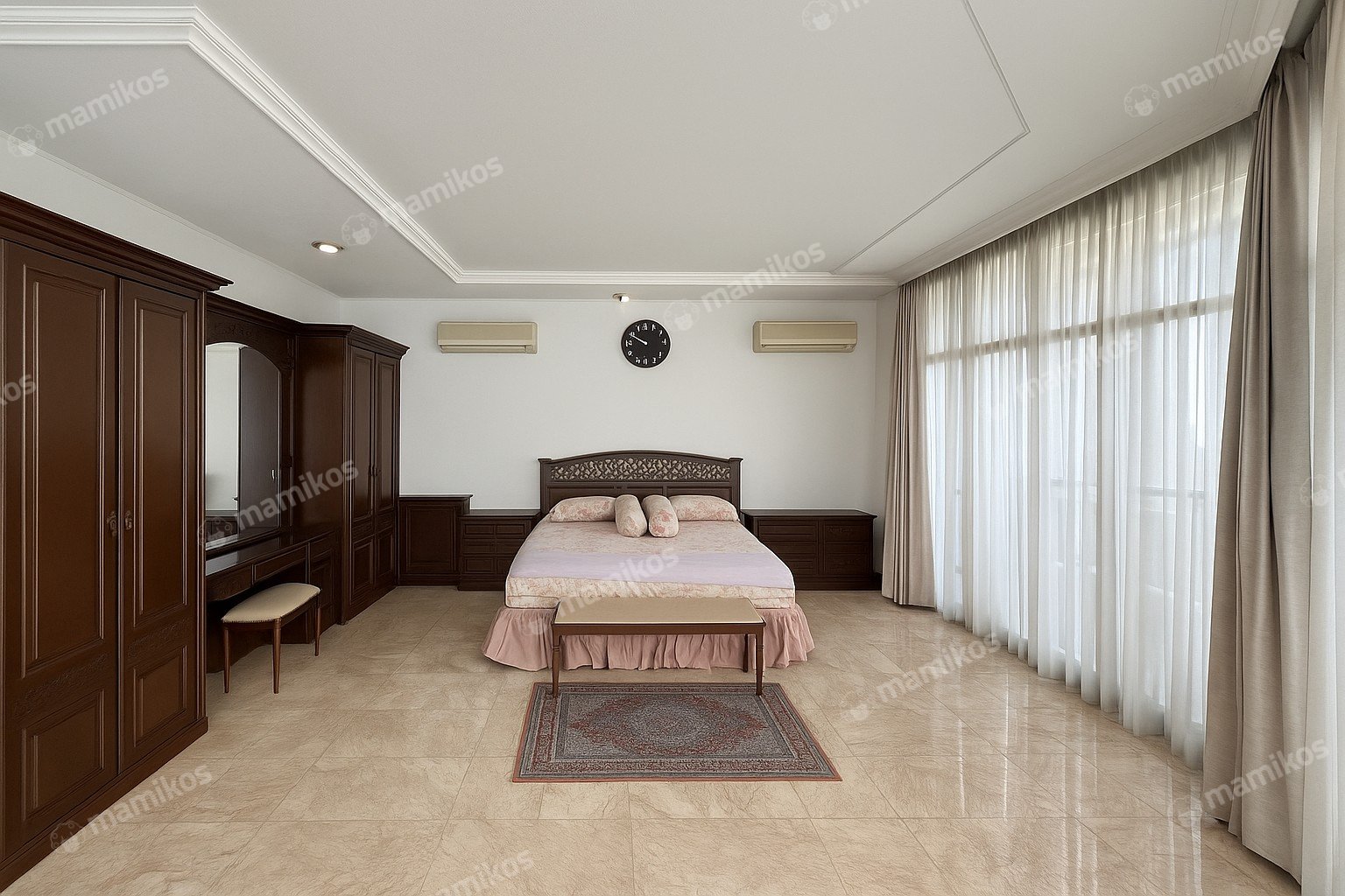 Rumah 5 Kamar Tidur 4 Kamar Mandi 2 Lantai Kuningan Jakarta Selatan