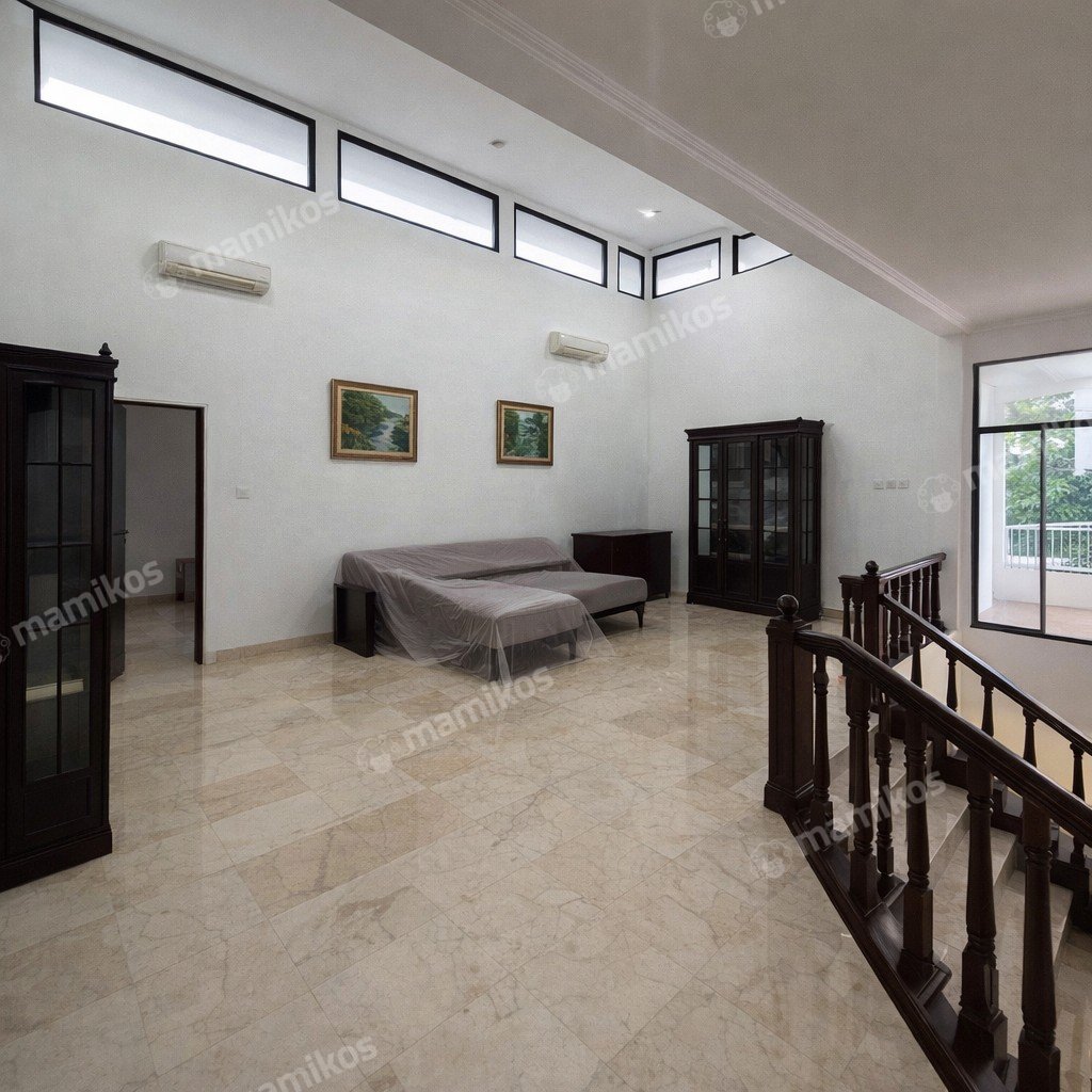 Rumah 5 Kamar Tidur 4 Kamar Mandi 2 Lantai Kuningan Jakarta Selatan - Photo 4