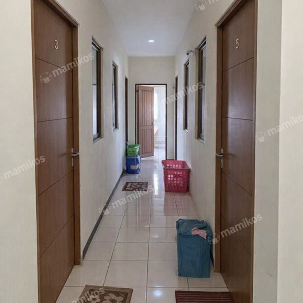Rumah Sertifikat SHM 12 Kamar Tidur 6 Kamar Mandi Kelapa Gading Jakarta Utara - Photo 3
