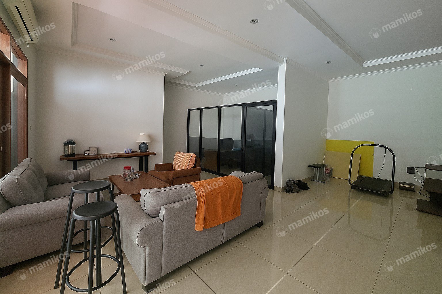Rumah Sertifikat SHM 4 Kamar Tidur 3 Kamar Mandi Kemang Jakarta Selatan - Photo 3
