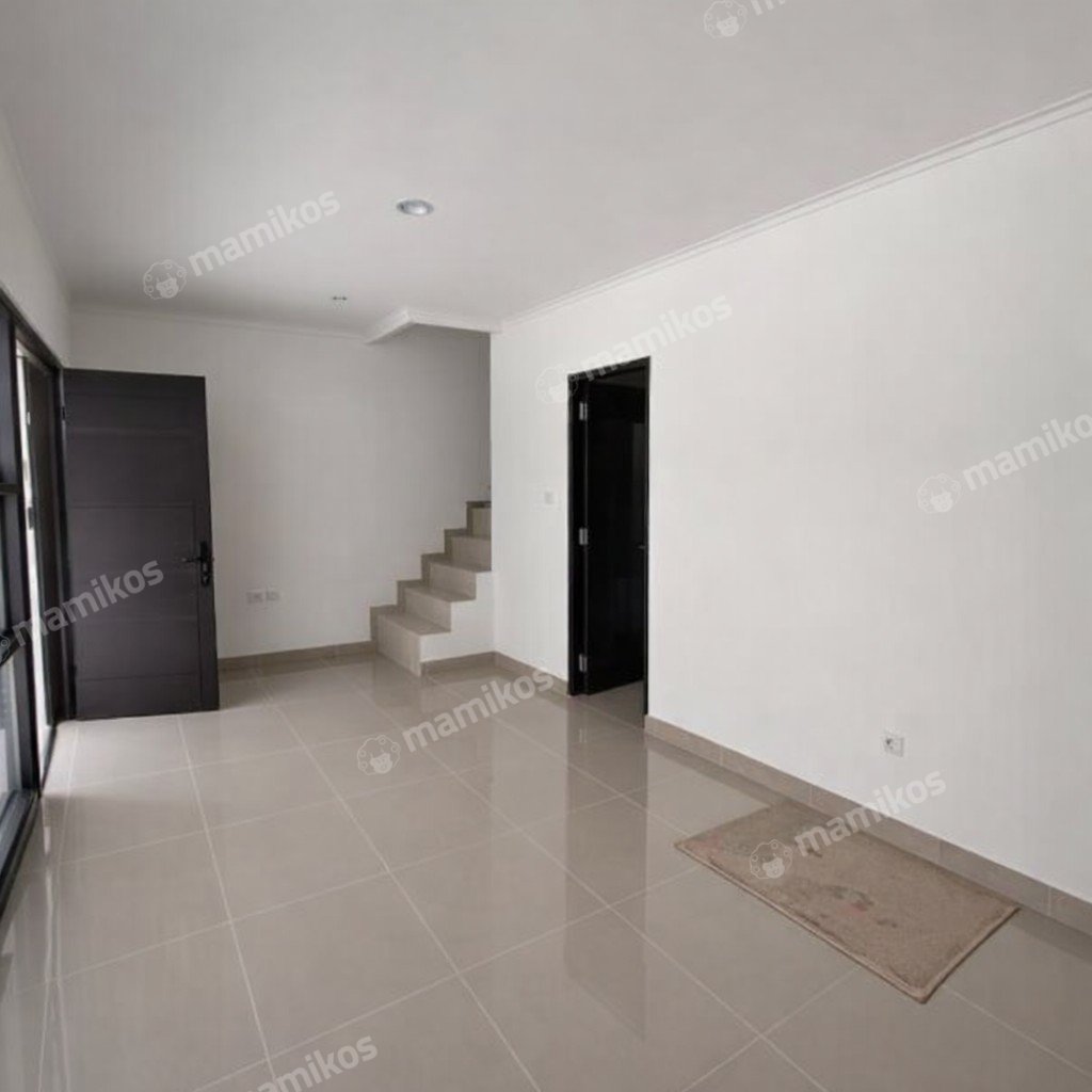 Rumah Sertifikat SHM 3 Kamar Tidur 3 Kamar Mandi Pantai Indah Kapuk Jakarta Utara - Photo 2