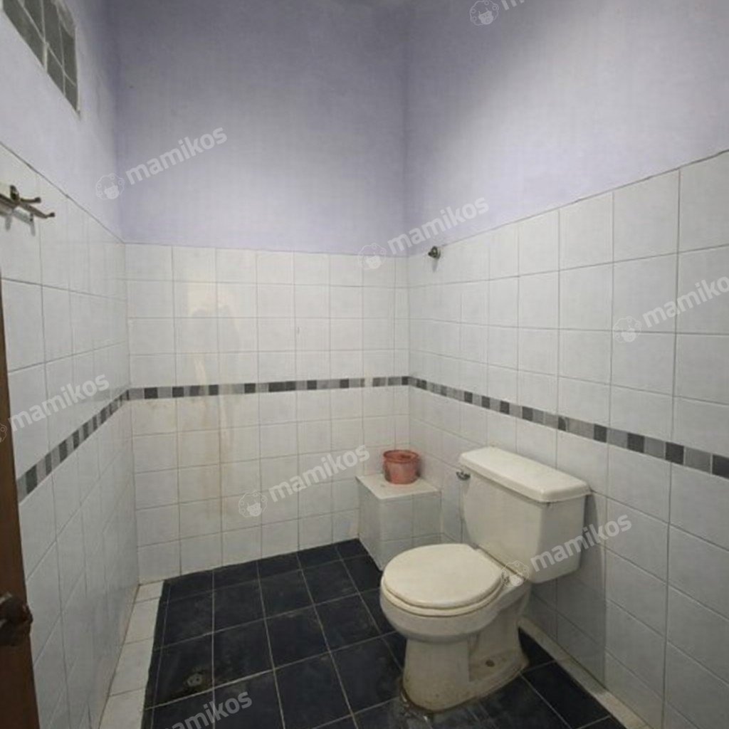 Rumah Sertifikat SHM 4 Kamar Tidur 4 Kamar Mandi Cilandak Jakarta Selatan - Photo 4