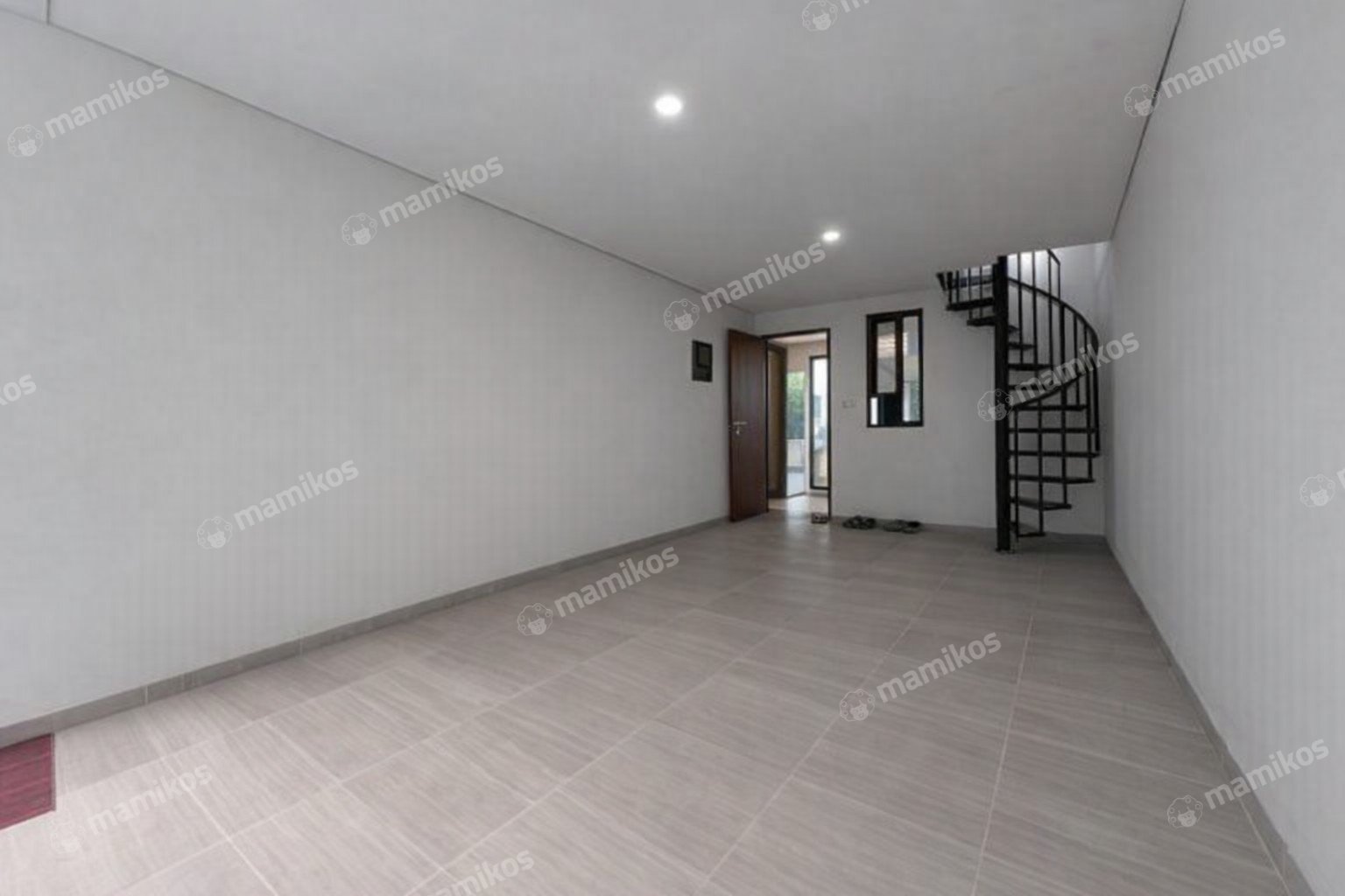 Rumah Sertifikat SHM 6 Kamar Tidur 6 Kamar Mandi Radio Dalam Jakarta Selatan - Photo 4