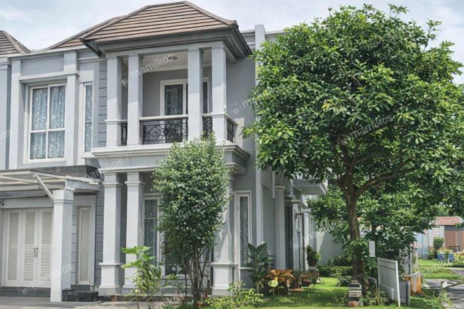 Rumah Sertifikat SHM 5 Kamar Tidur 4 Kamar Mandi Cibubur Jakarta Timur