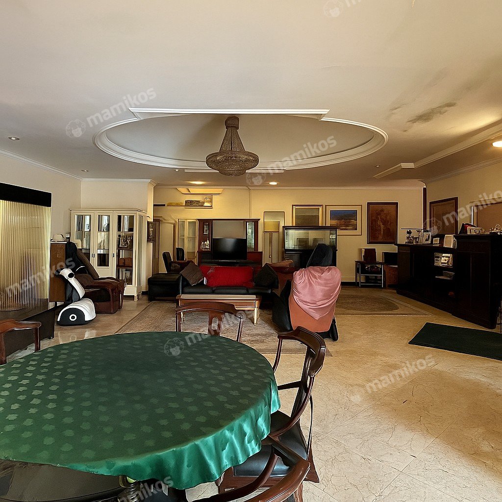 Rumah Sertifikat SHM 4 Kamar Tidur 3 Kamar Mandi Kebayoran Baru Jakarta Selatan - Photo 2