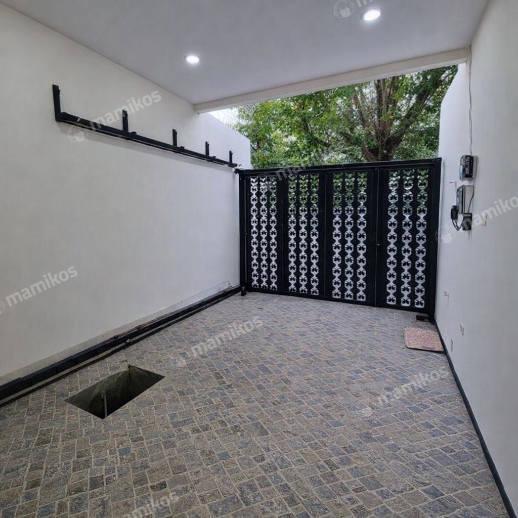 Rumah Baru Sertifikat SHM 4 Kamar Tidur Tanjung Duren Jakarta Barat - Photo 3