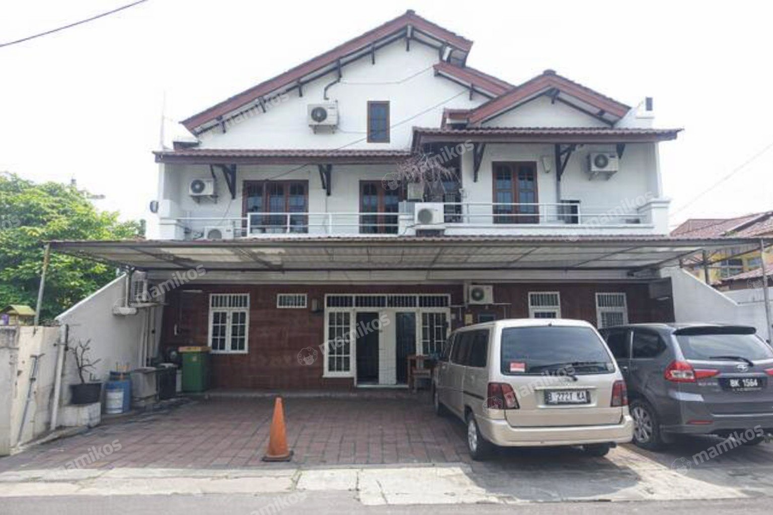Rumah Sertifikat SHM 5 Kamar Tidur 5 Kamar Mandi Manggarai Jakarta Selatan