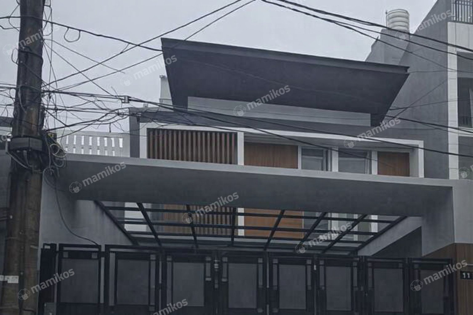 Rumah Sertifikat SHM 6 Kamar Tidur 4 Kamar Mandi Kelapa Gading Jakarta Utara