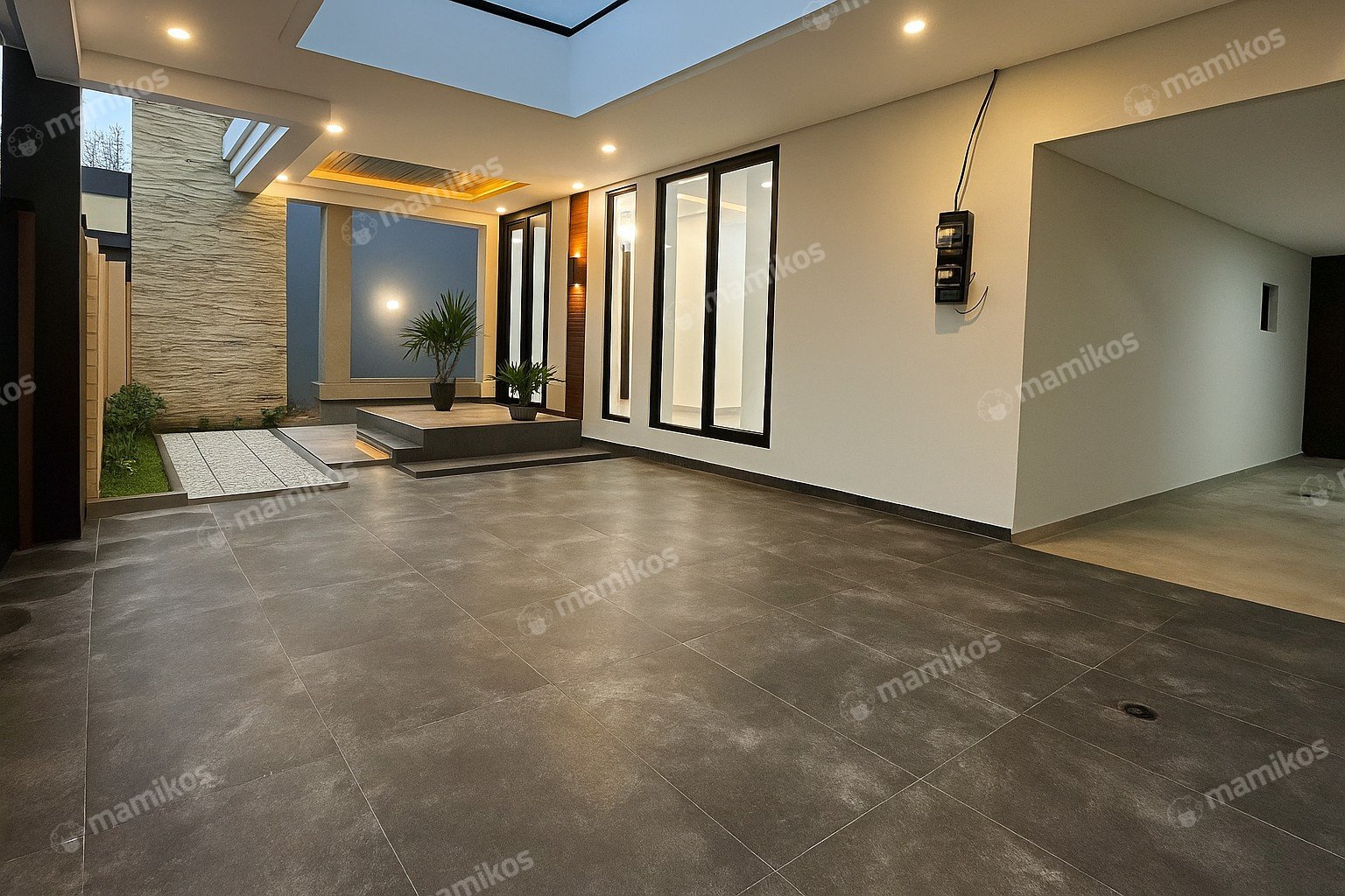 Rumah Sertifikat SHM 4 Kamar Tidur 4 Kamar Mandi Kebayoran Baru Jakarta Selatan