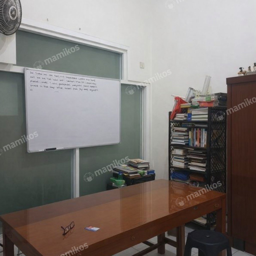 Rumah Sertifikat SHM 4 Kamar Tidur 2 Kamar Mandi Citra Garden Jakarta Barat - Photo 2