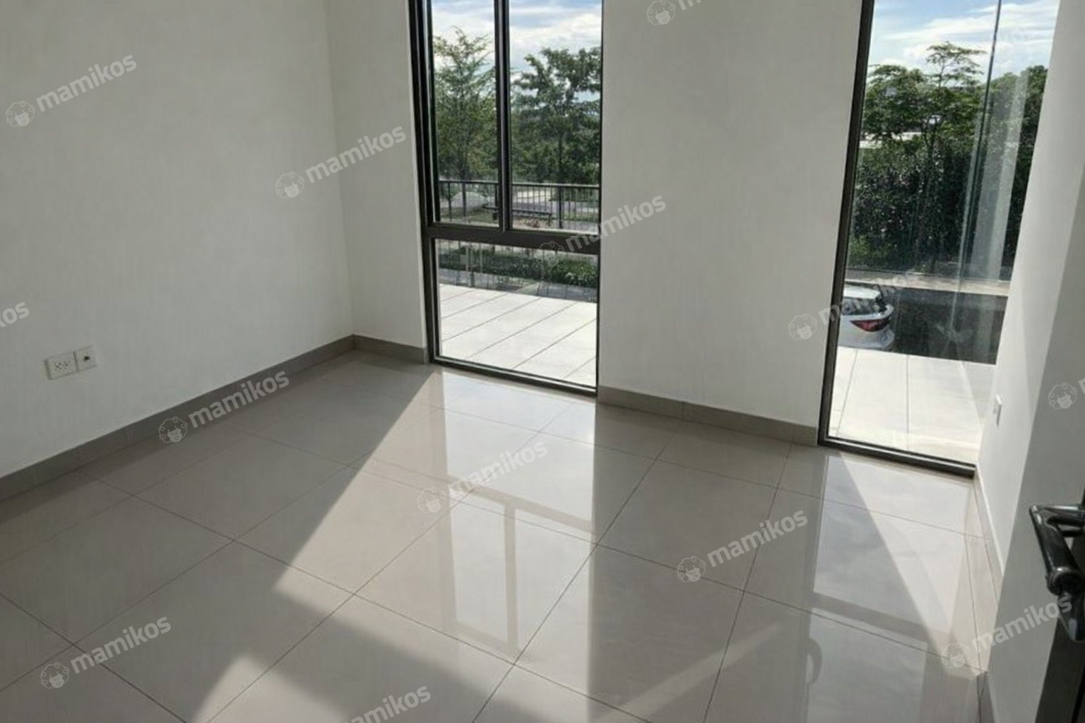Rumah Sertifikat SHM 2 Kamar Tidur 2 Kamar Mandi Pantai Indah Kapuk 2 Jakarta Utara