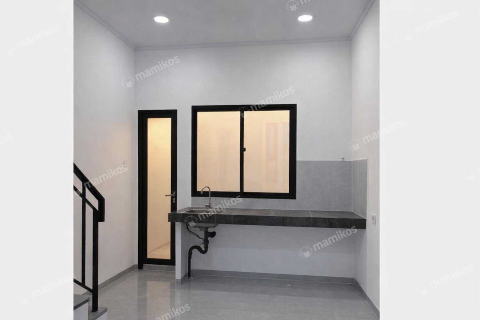 Rumah Sertifikat SHM 5 Kamar Tidur 4 Kamar Mandi Tanjung Duren Jakarta Barat - Photo 4