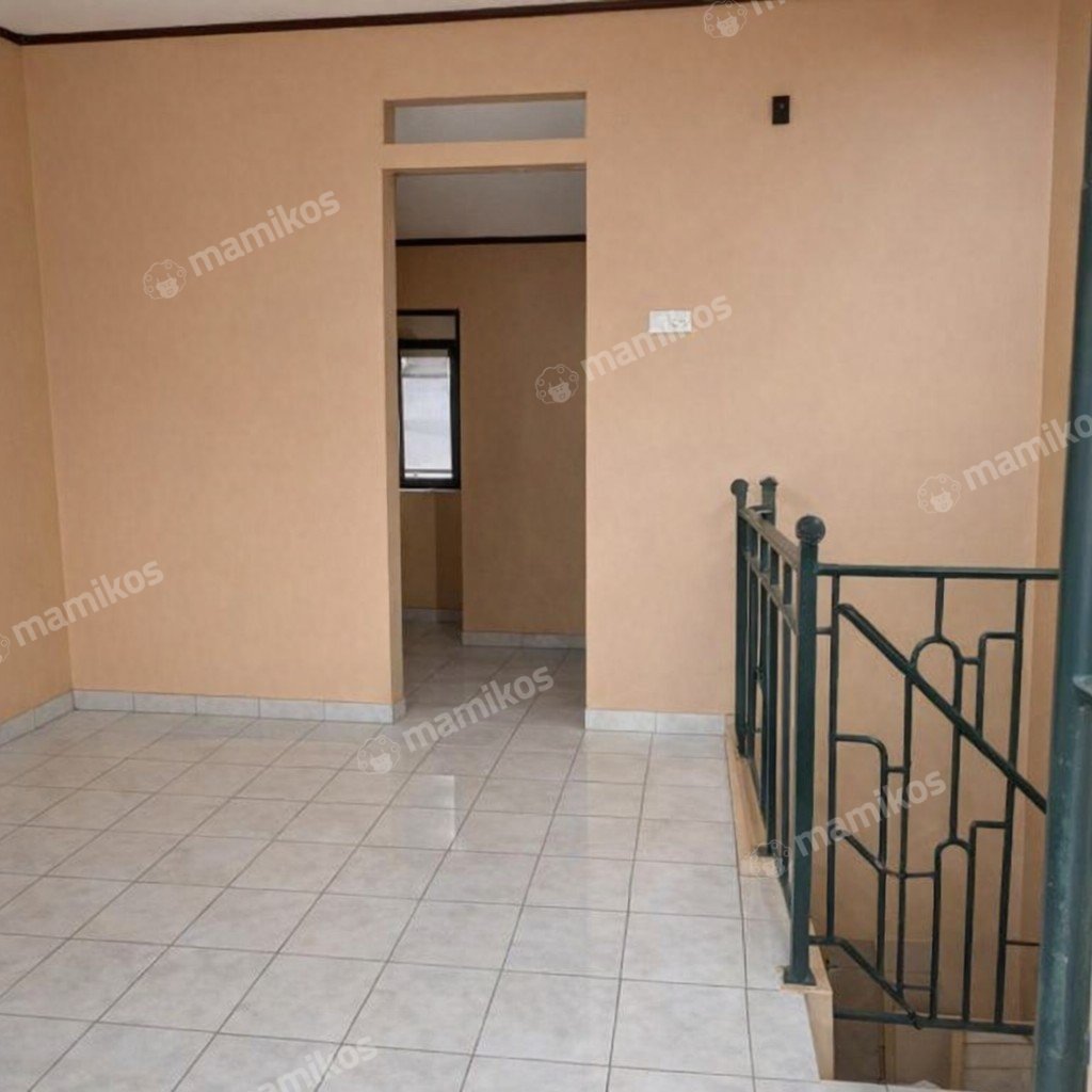Rumah Sertifikat SHM 3 Kamar Tidur 2 Kamar Mandi Utan Kayu Jakarta Timur - Photo 5