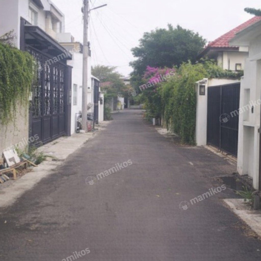 Rumah Sertifikat SHM 5 Kamar Tidur 4 Kamar Mandi Jagakarsa Jakarta Selatan - Photo 2