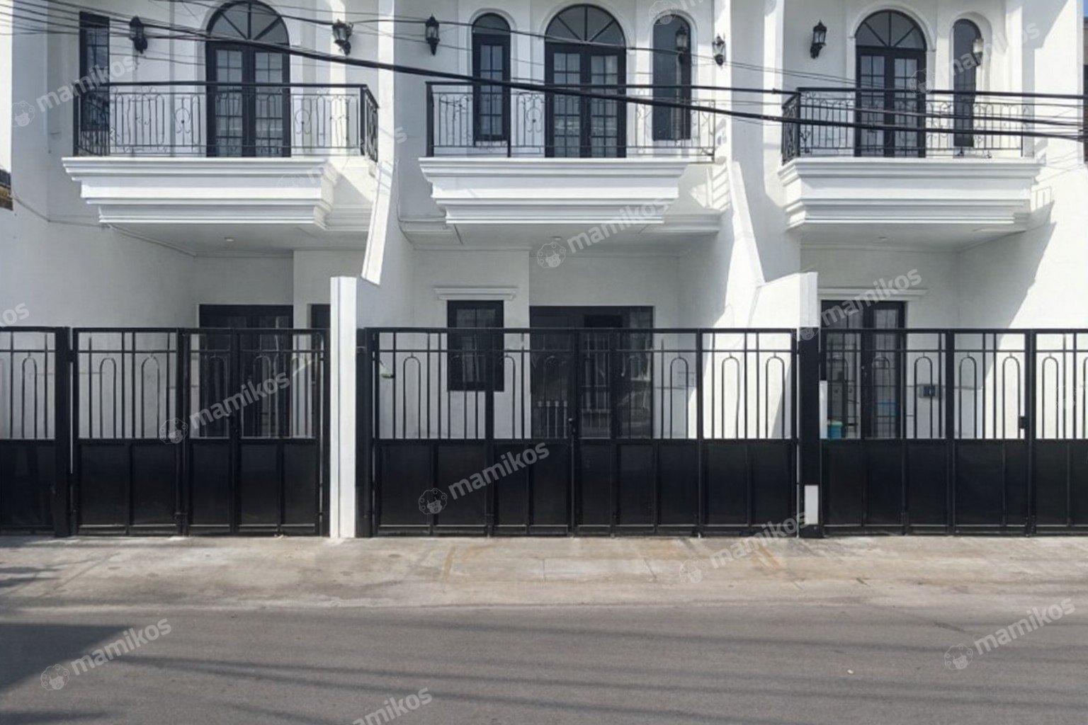 Rumah Sertifikat SHM 3 Kamar Tidur 4 Kamar Mandi Cawang Jakarta Timur