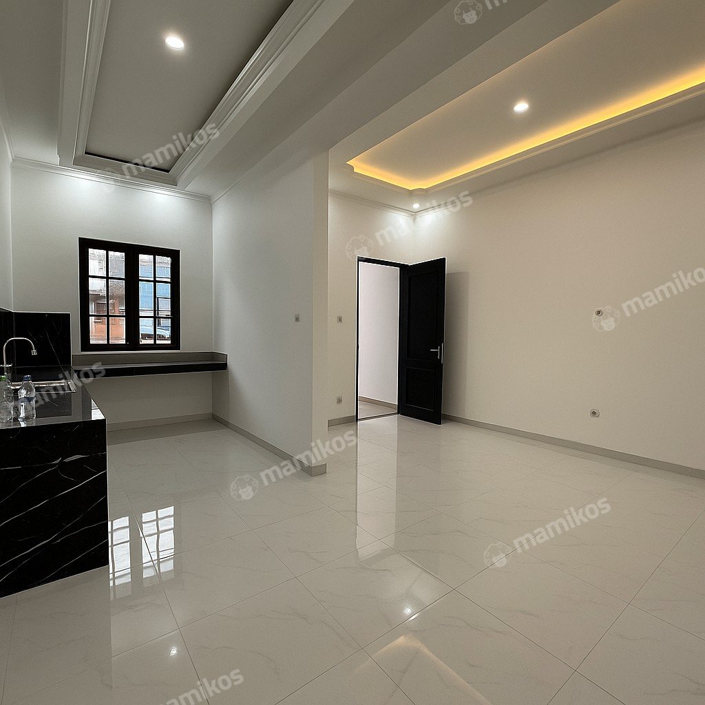 Rumah Sertifikat SHM 3 Kamar Tidur 4 Kamar Mandi Cawang Jakarta Timur - Photo 2