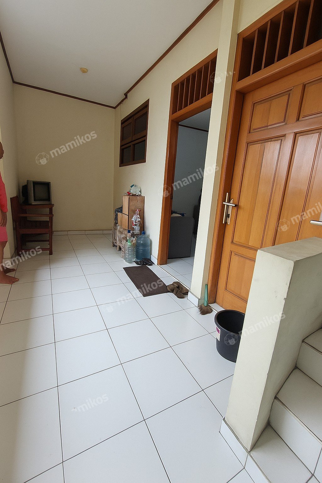 Rumah Sertifikat SHM 7 Kamar Tidur 7 Kamar Mandi Kemanggisan Jakarta Barat - Photo 2