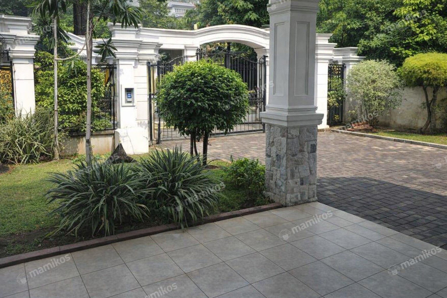 Rumah Sertifikat SHM 10 Kamar Tidur 6 Kamar Mandi Cijantung Jakarta Timur - Photo 3