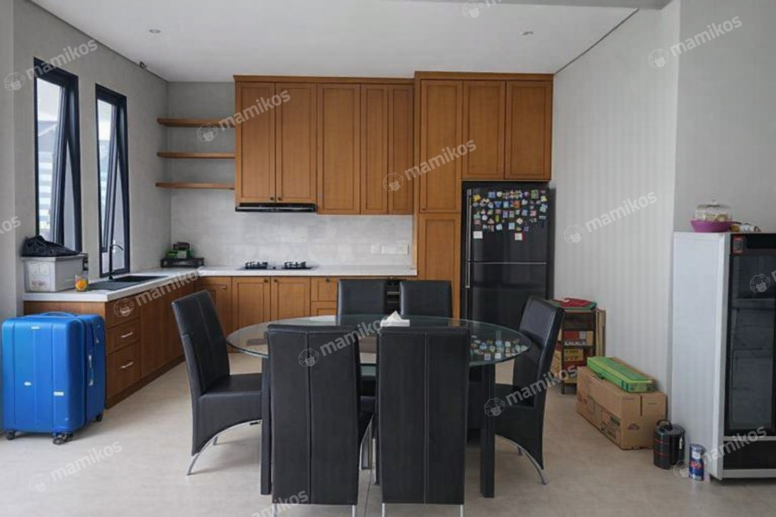 Rumah Sertifikat SHM 4 Kamar Tidur 3 Kamar Mandi Kav DKI Jakarta Barat