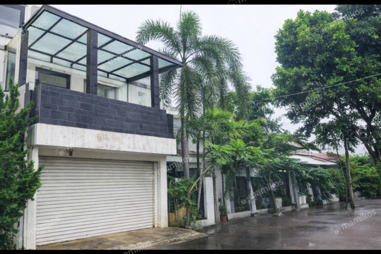 Rumah Sertifikat SHM 5 Kamar Mandi 3 Lantai Pulomas Jakarta Timur - Photo 3