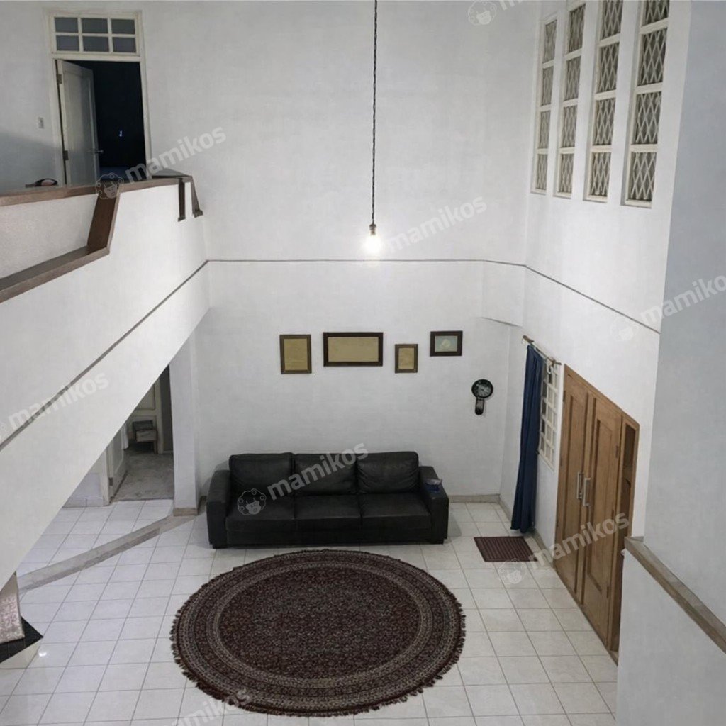 Rumah Sertifikat SHM 6 Kamar Tidur 4 Kamar Mandi Meruya Jakarta Barat - Photo 2