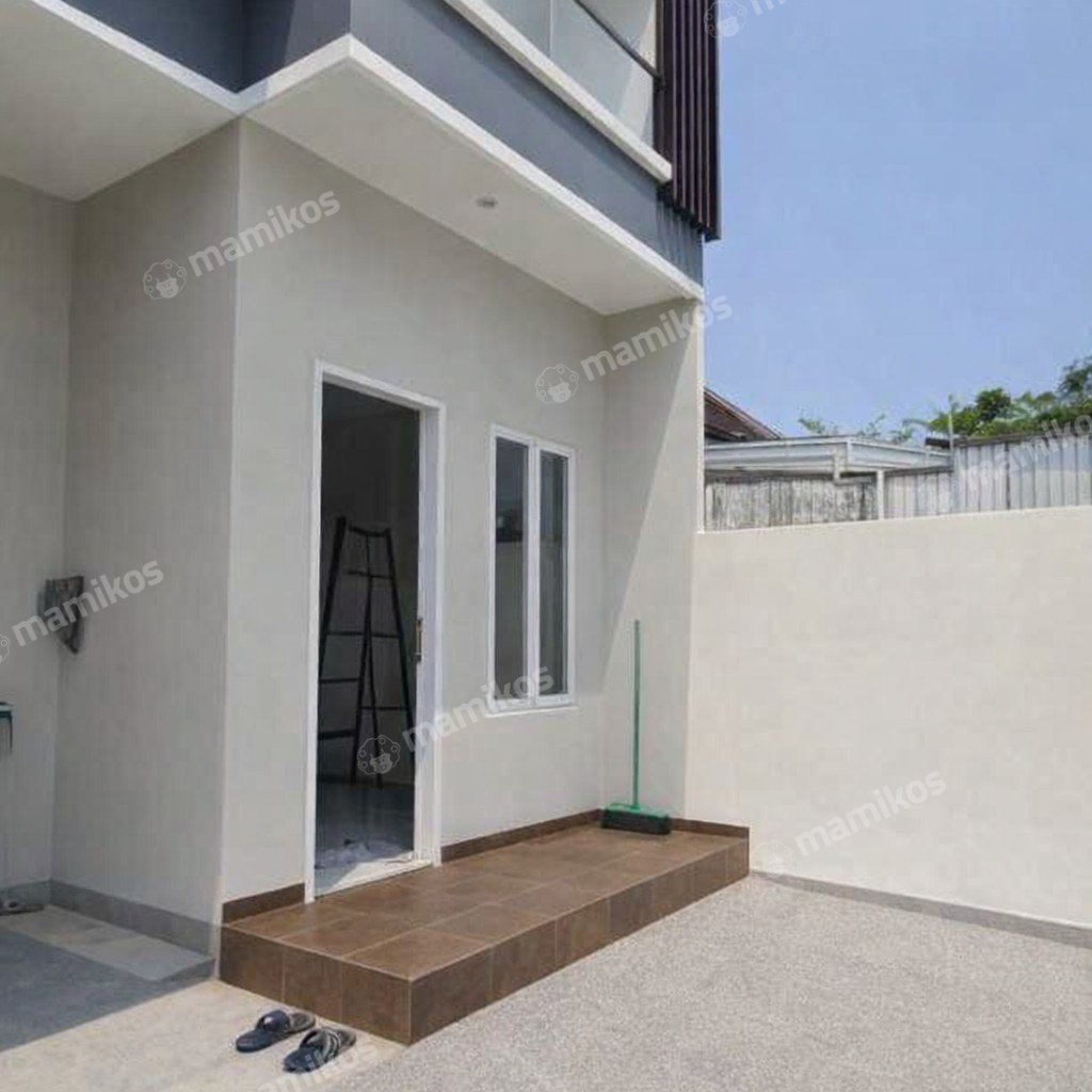 Rumah Sertifikat SHM 3 Kamar Tidur 3 Kamar Mandi Metland Puri Jakarta Barat - Photo 3