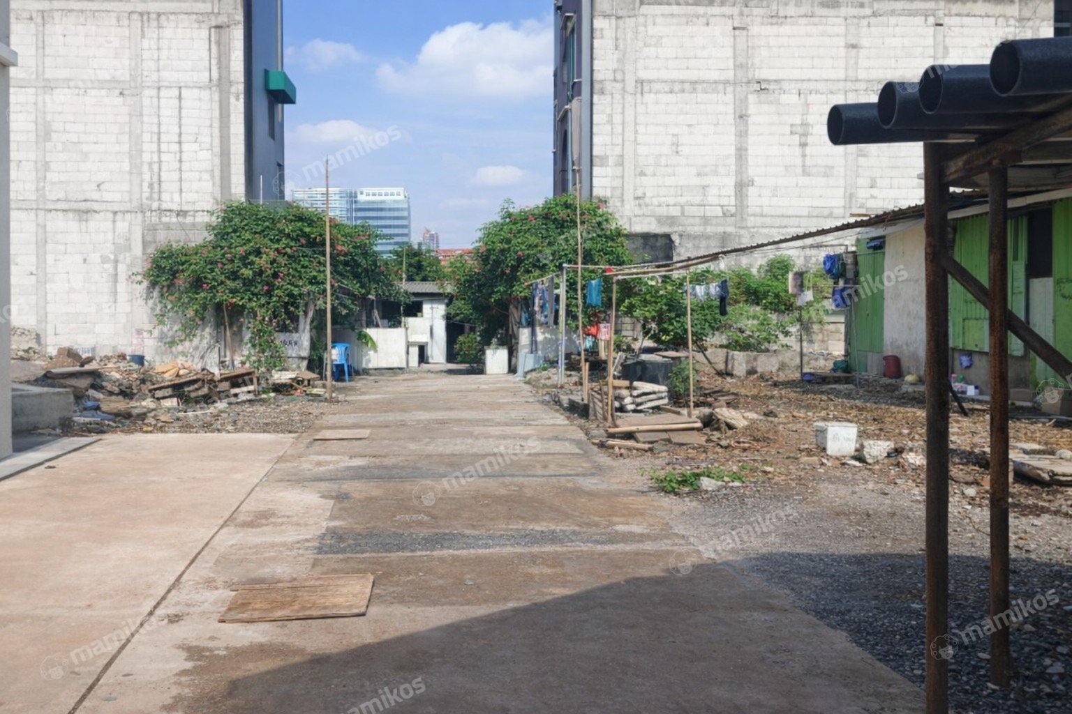 Rumah Sertifikat SHM 3 Kamar Tidur 2 Kamar Mandi Cipete Jakarta Selatan - Photo 4