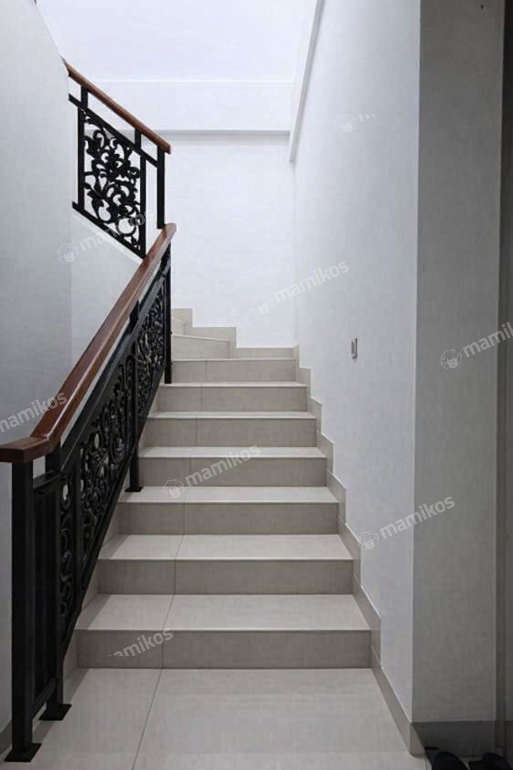 Rumah Sertifikat SHM 5 Kamar Tidur 4 Kamar Mandi Kelapa Gading Jakarta Utara - Photo 3