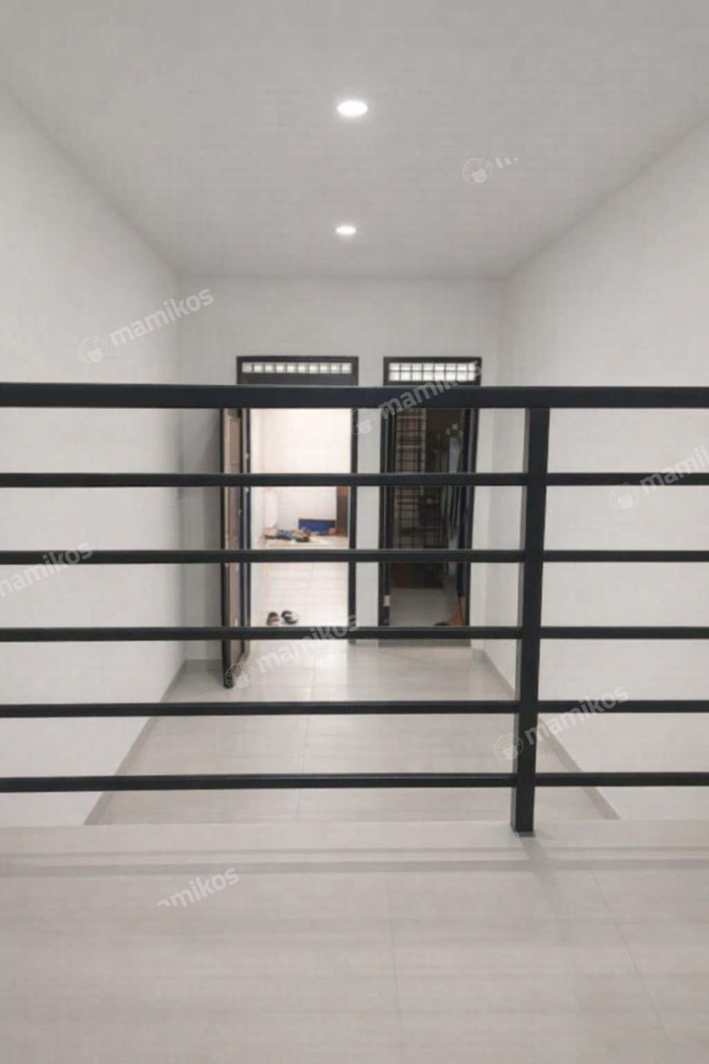 Rumah Sertifikat SHM 3 Kamar Tidur 3 Kamar Mandi Jelambar Jakarta Barat - Photo 3