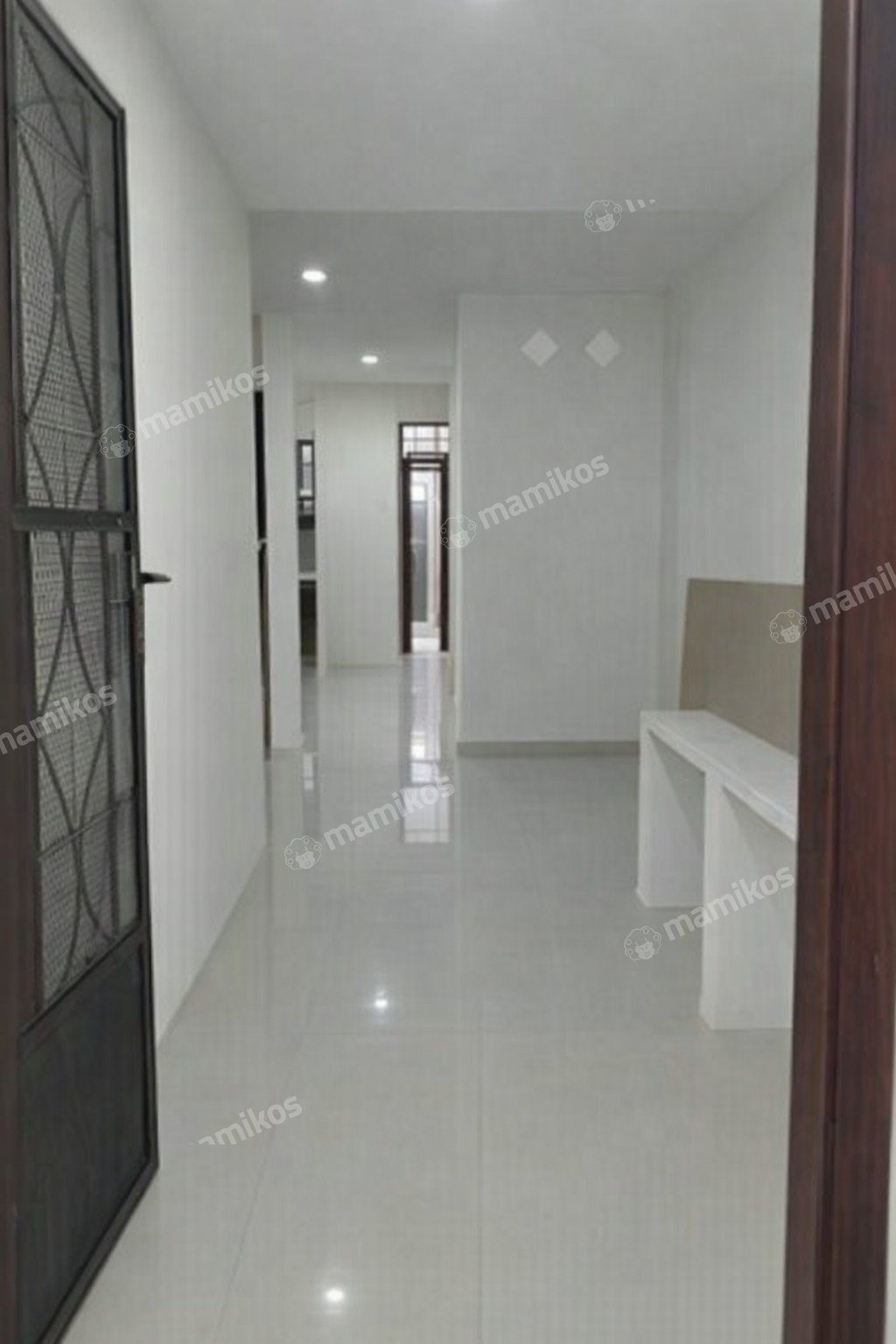 Rumah Sertifikat SHM 3 Kamar Tidur 3 Kamar Mandi Jelambar Jakarta Barat - Photo 4